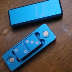 MAGNETIC ALLOY DICE