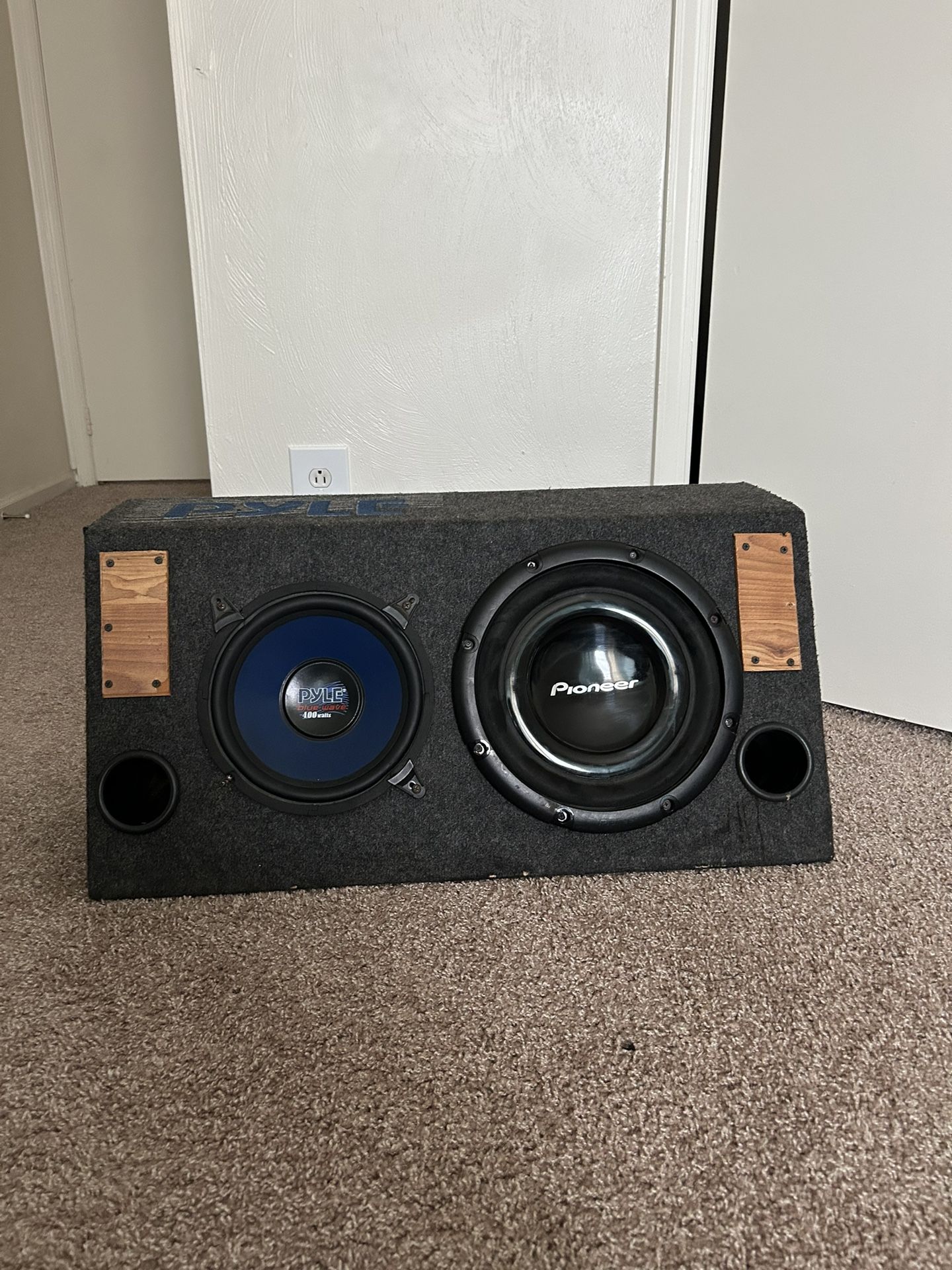 Pyle Pioneer 10s and 12s Subs with Box and Amp Kit