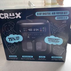 CRUX  Marshmallow  8qt Air Fryer Brand New