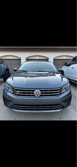 2017 Passat R-Line