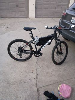 Metakoo cyber track 100 ebike. Go 28mph.