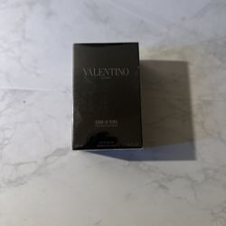 Valentino Uomo Born In Roma Rockstud Noir Spray for Men 3.4oz EDT New In Box