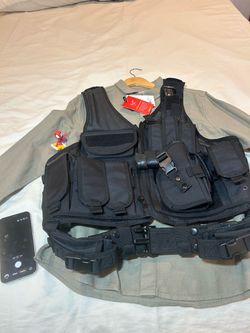 Utility Vest, New, Never Used, Large Size, w/ Lots of Pockets 4 Accessories & Tools