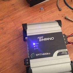 2800 watts  Max  Tinpano 1400 RMS 