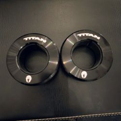 Titan Fitness TwistLock Pro Barbell Collars