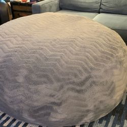 Luxuriously Soft, Comfy Pouf for Lounging