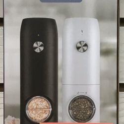 Electric Pepper & Salt Grinder Rechargeable Brand New 