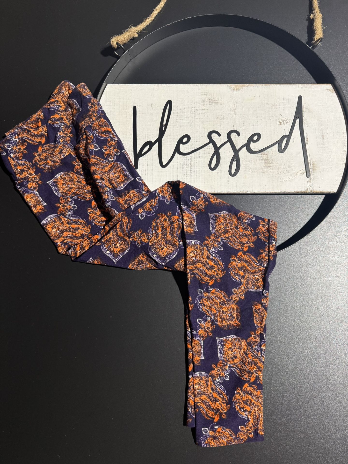 Lularoe Woman Leggings 