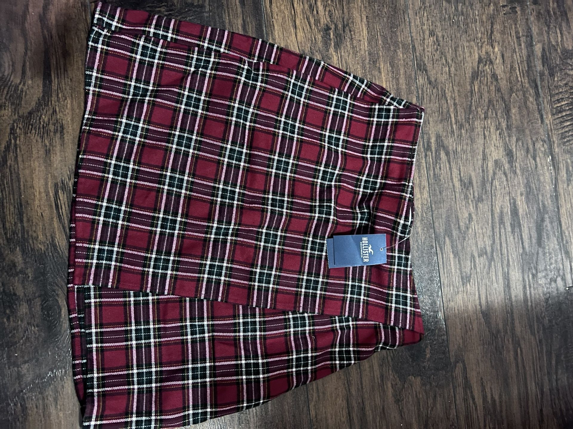 hollister skirt