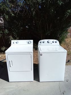 Whirlpool Washer Heavy Duty And Gas Dryer Large Capacity Like New