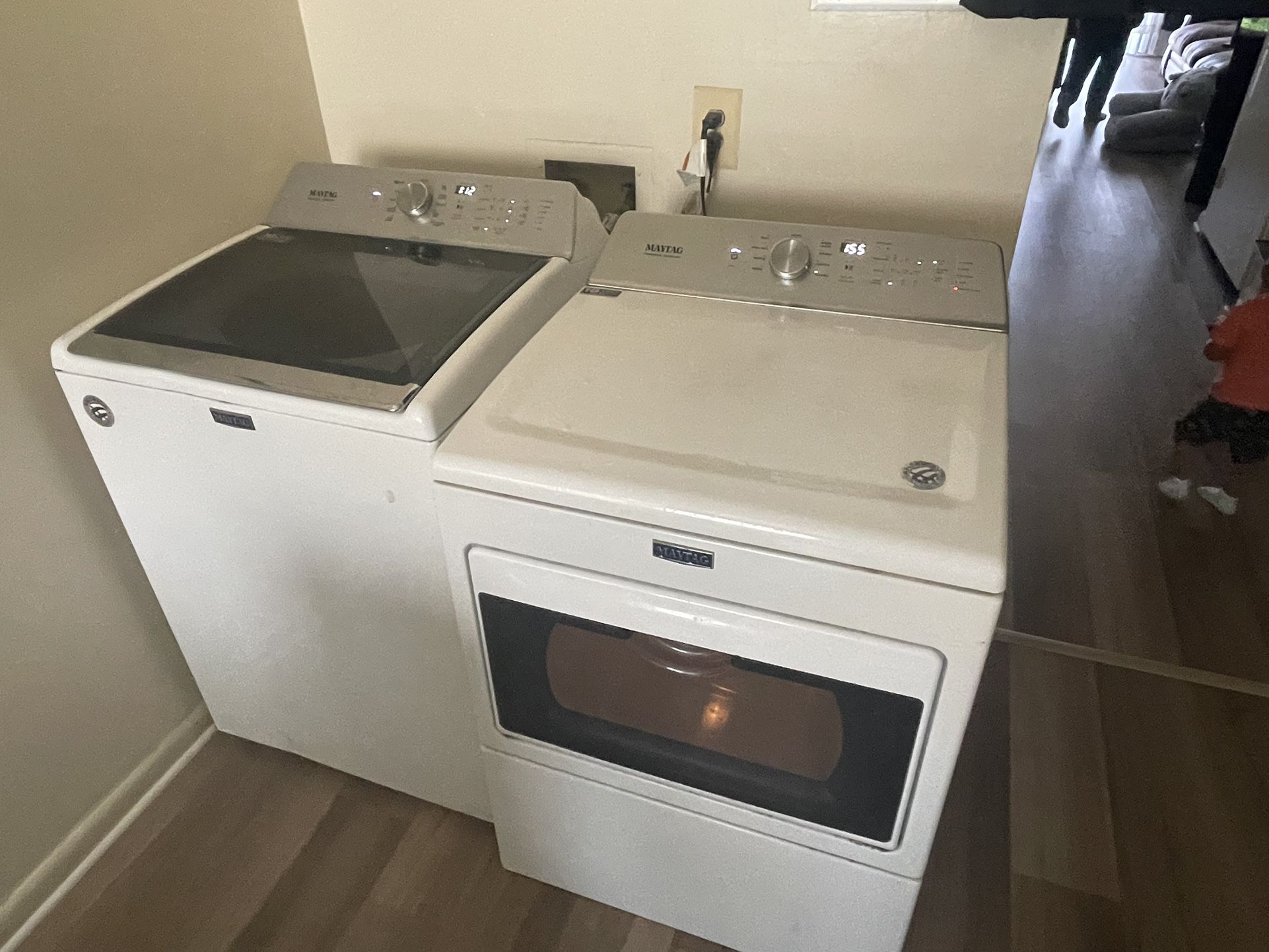2019 Washer Dryer Set