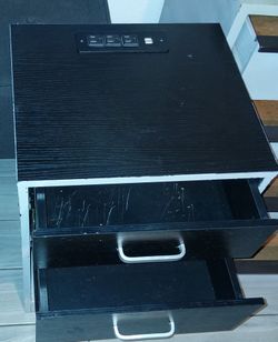Dresser 4 draw  Black & gray  nightstand with Built-In Power Outlets