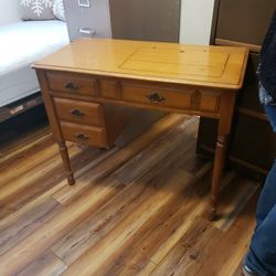 Sewing Machine Table