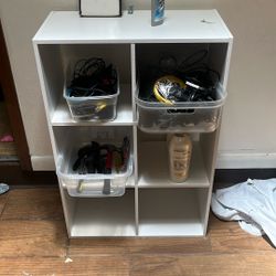 6 Cube Shelf