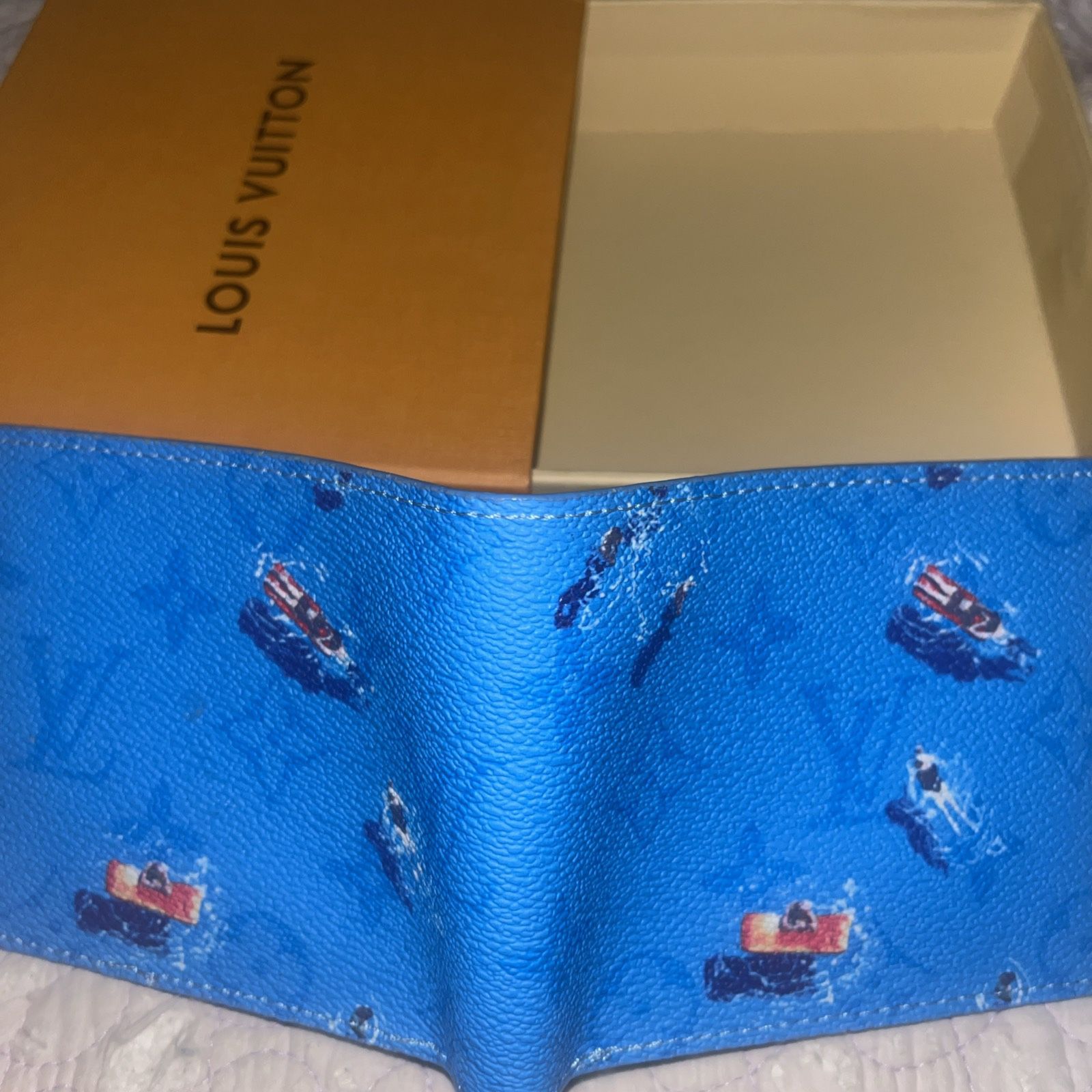 Blue-lagoon pocket organizer/wallet  MSRP 300+