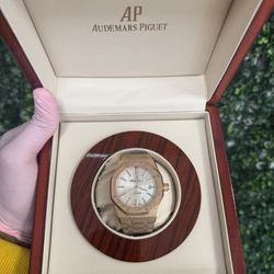 Rose Gold Luxury Watch