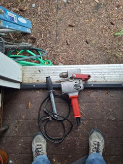 Milwaukee hole hawg