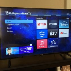 Westinghouse 43” 4K Roku Smart Tv