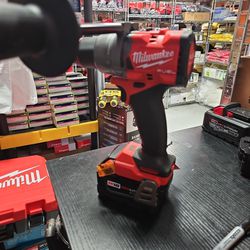Milwaukee M18 Fuel Hammer Drill Driver With 5ah Battery
