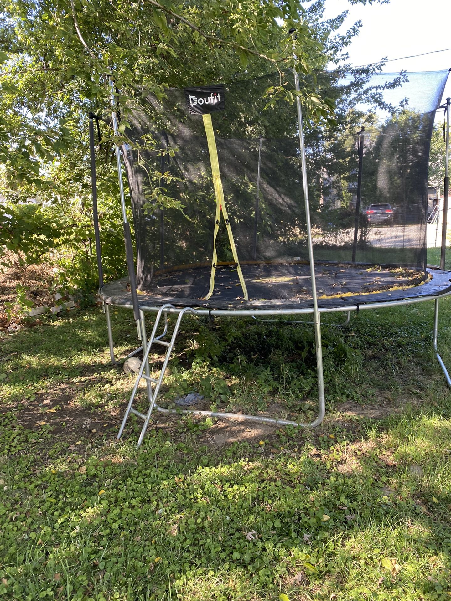 Trampoline 