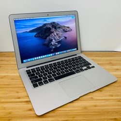 🍎Apple MacBook Air 13” Intel Core i7 Processor/8GB RAM/256GB Storage⚡️🔥Laptop Comes with Microsoft Office, Logic Pro, Adobe, Final Cut💻 1 Yr Wrnty✅