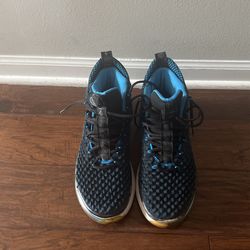 Nike Flight Basketball Shoe Size 7.5