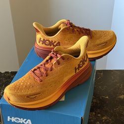 Hoka W Clifton 9