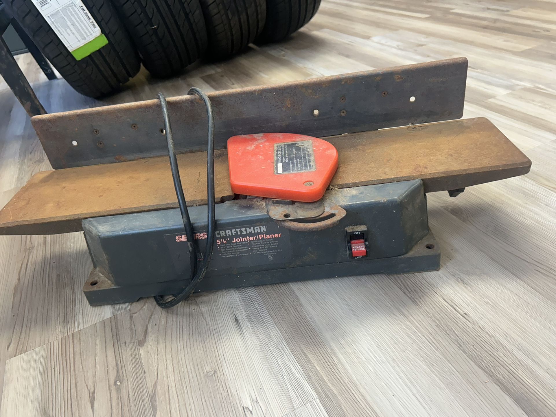 Craftsman 5 point 5 Inch Jointer Planer