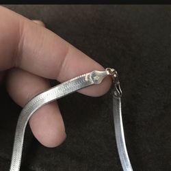 Silver Necklace —>OBO<—