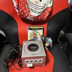 Nintendo GameCube + Game
