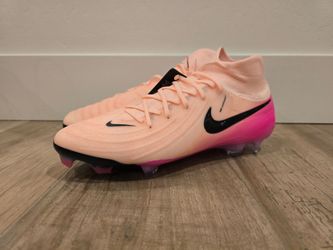 NIKE PHANTOM LUNA 2 ELITE FG SOCCER CLEATS MENS...SZ 10.5...BRAND NEW