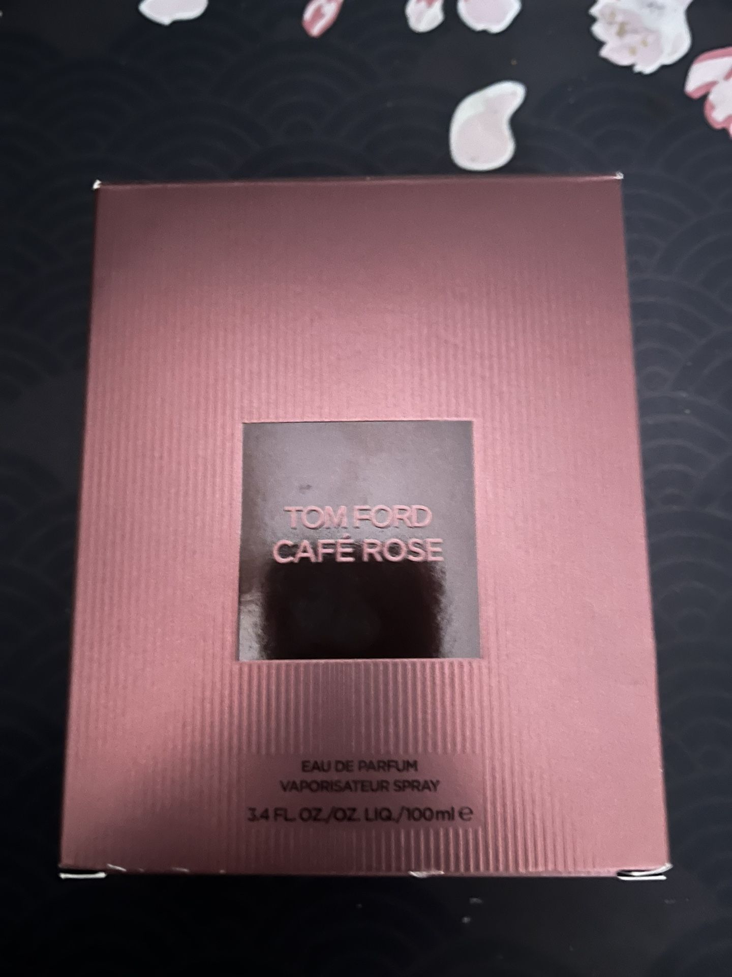 TOM FORD cafe Rose