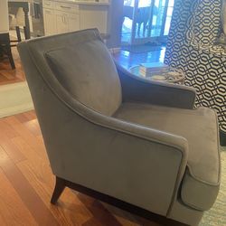 Accent chair