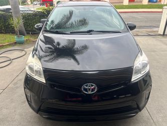 2013 TOYOTA PRIUS FOUR