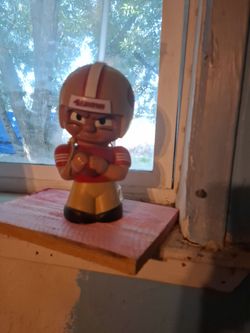 San Francisco 49ers NFL Football Player Figurine