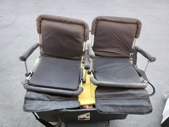 2 stadium chairs