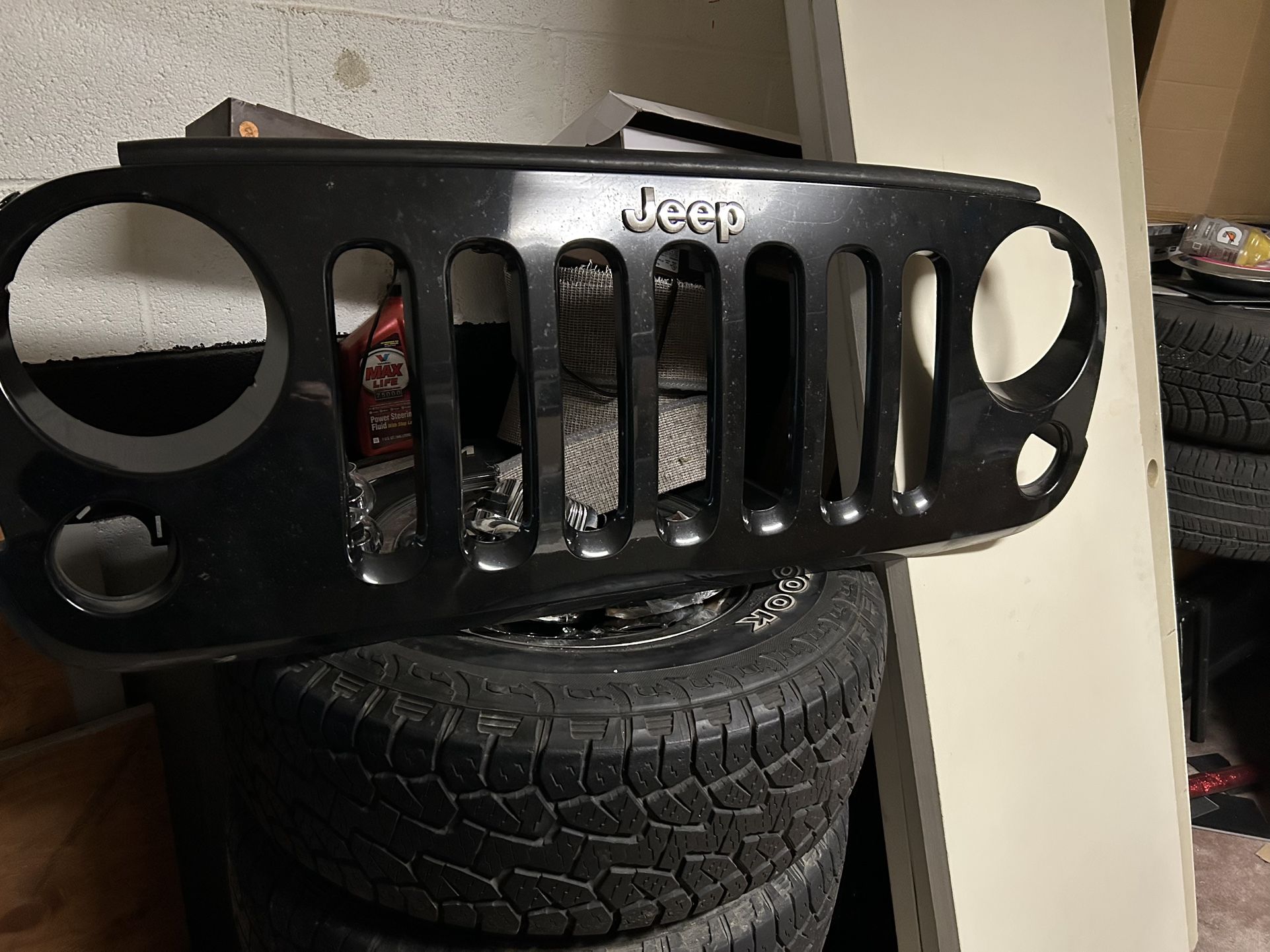 2007 Jeep Wrangler Grill 