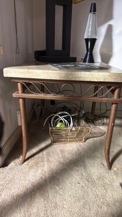 Vintage wrought iron table excellent conditional