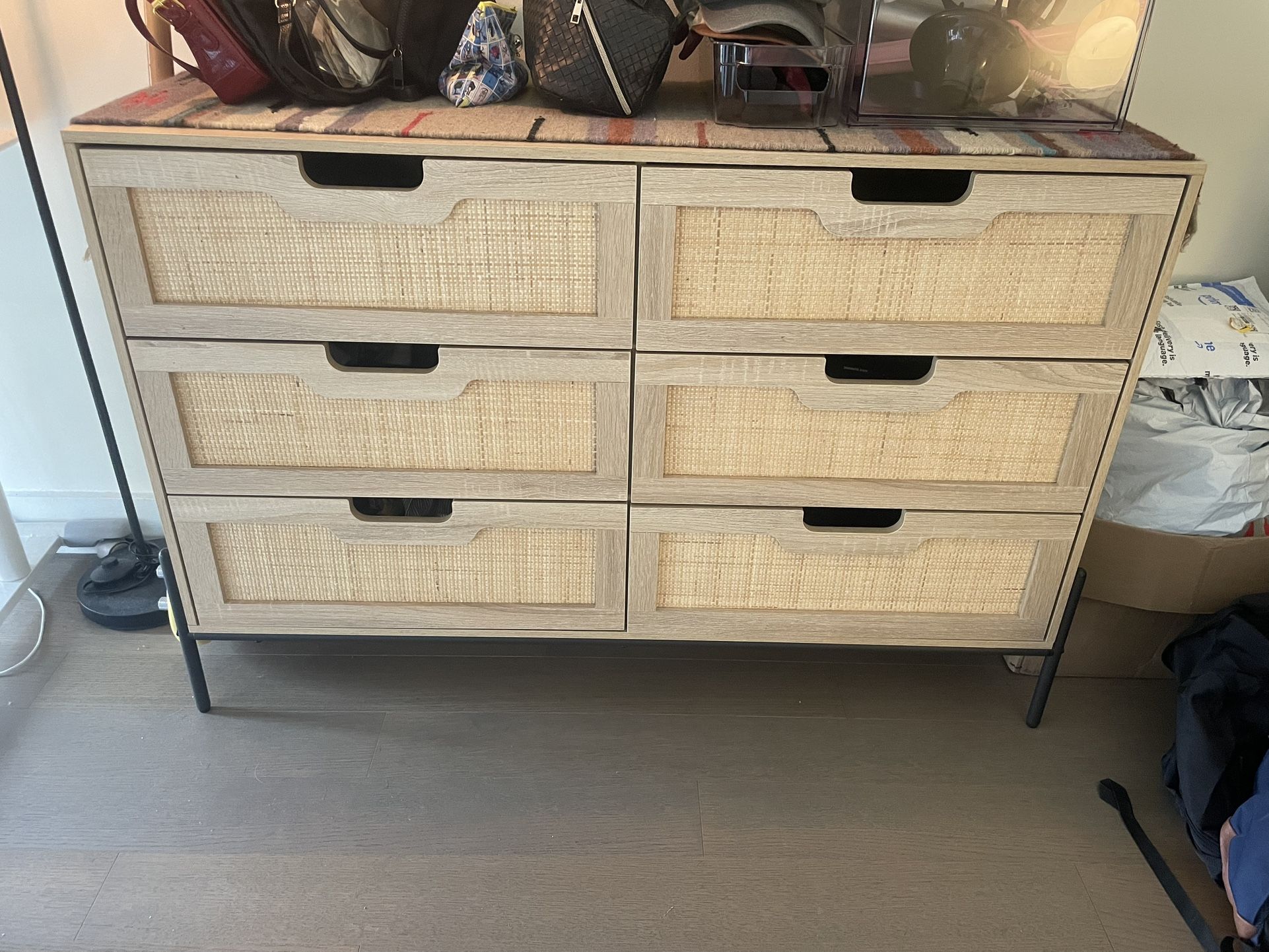 Dresser
