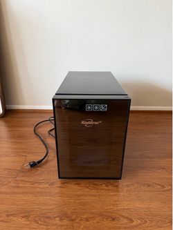 Koolatron 6 Bottle Wine Fridge