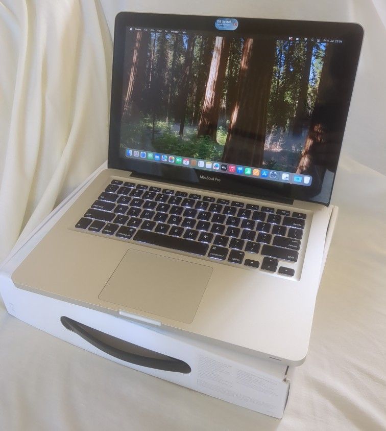 MacBook Pro 9.2 in great condition 16GB RAM 256GB SSD MacOS Sequoia