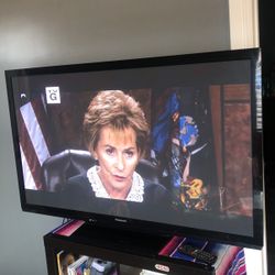 Panasonic Tv 46” 