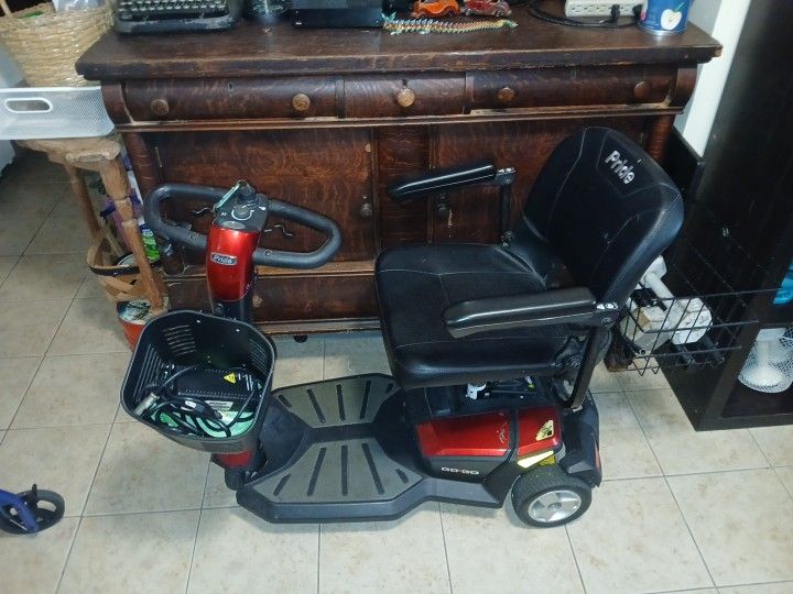 Electric scooter