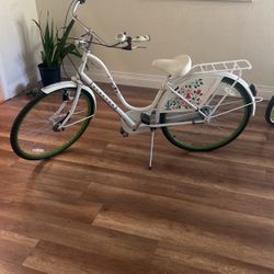 Women’s Beach Cruiser 
