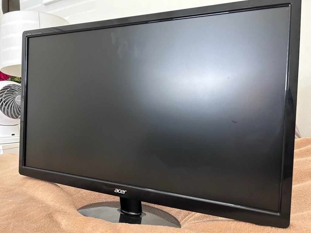 Acer LCD Monitor