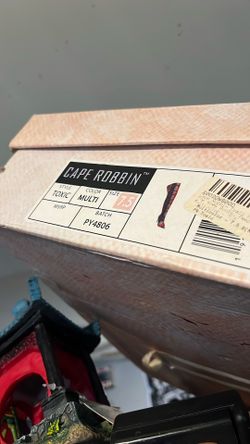 Cape Robbin Size 7.5