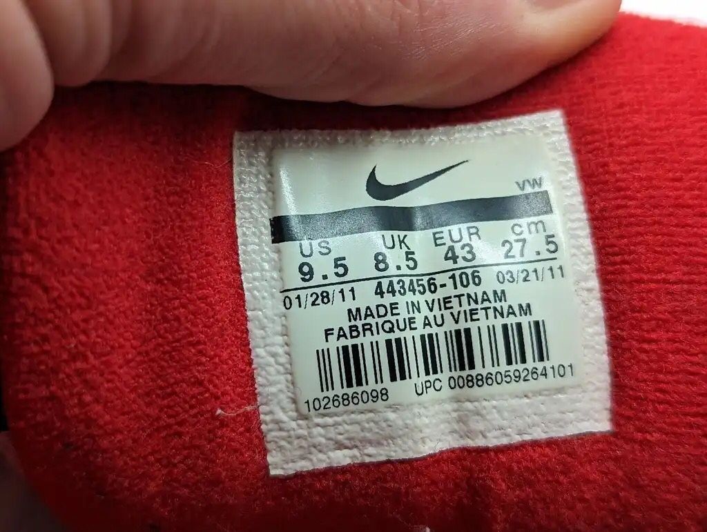 nike overplay basketball shoes