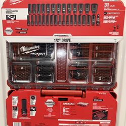 Milwaukee 1/2” Shockwave 31pc Impact Duty Socket Set w/Packout. Model #49-66-6806