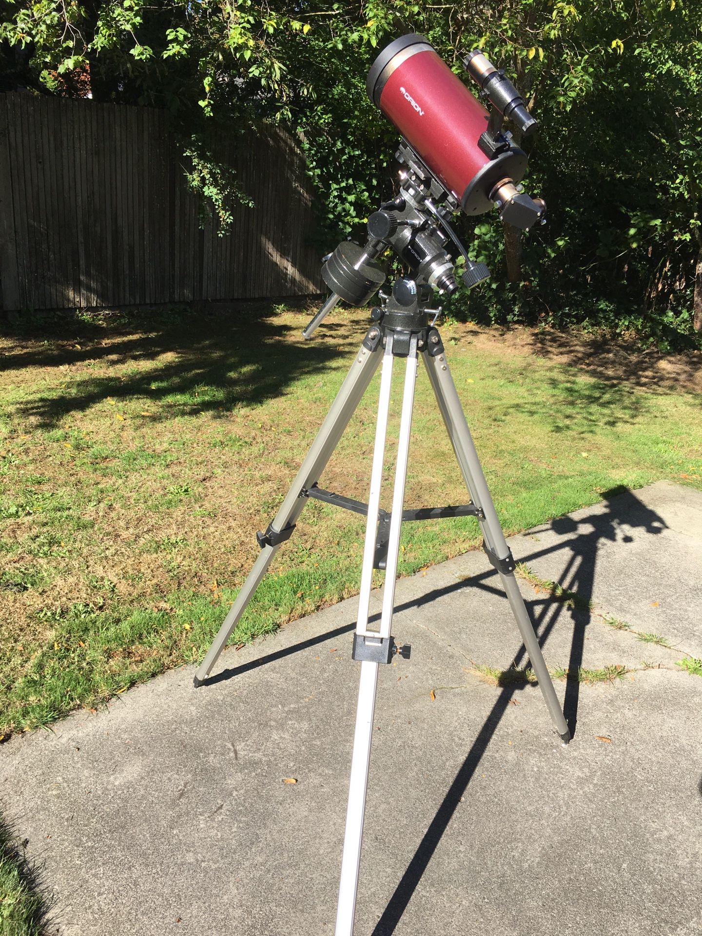 Orion Starmax 127mm telescope