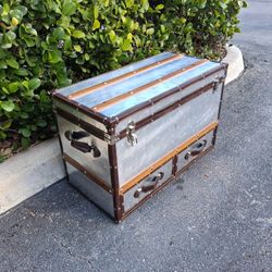 Vintage Look Polished Aluminum Wood Leather Aviation Trunk Coffee Table  W33" D16" H21"